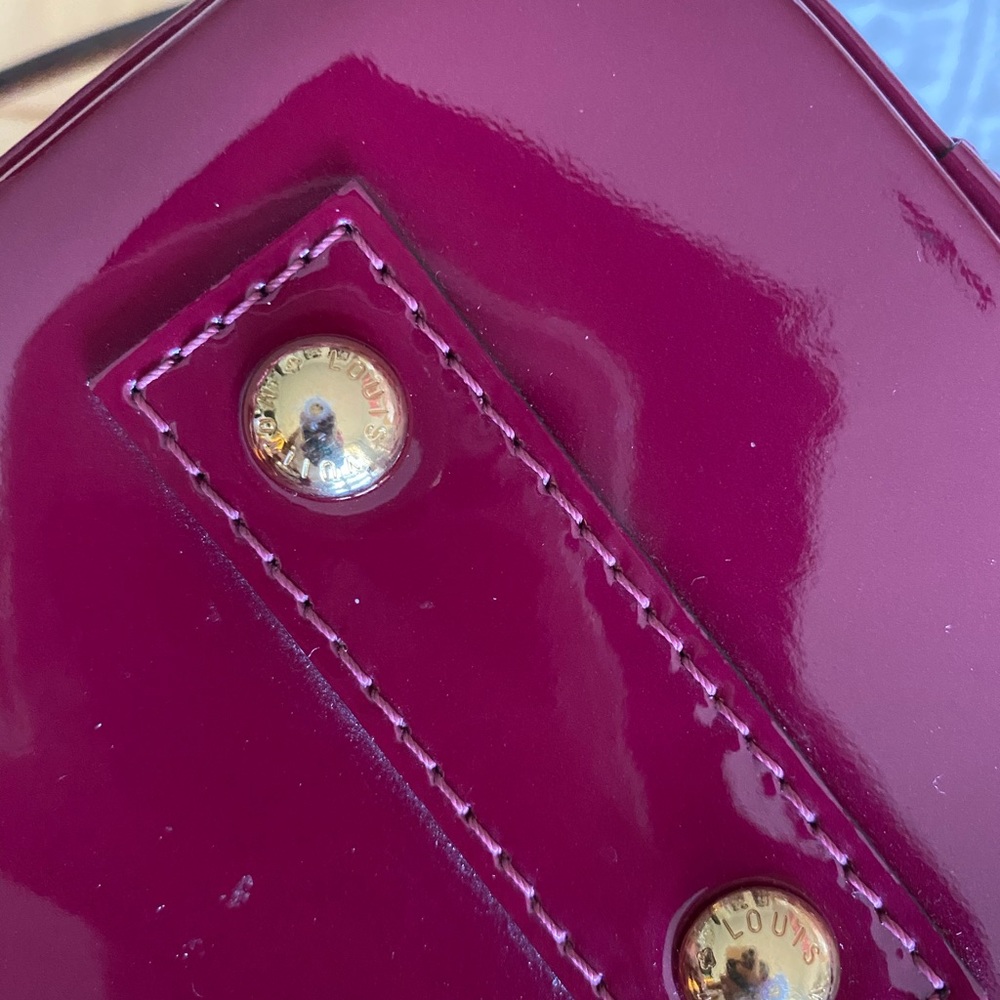 LOUIS VUITTON Vernis Alma BB Magenta - Picture 10 of 11